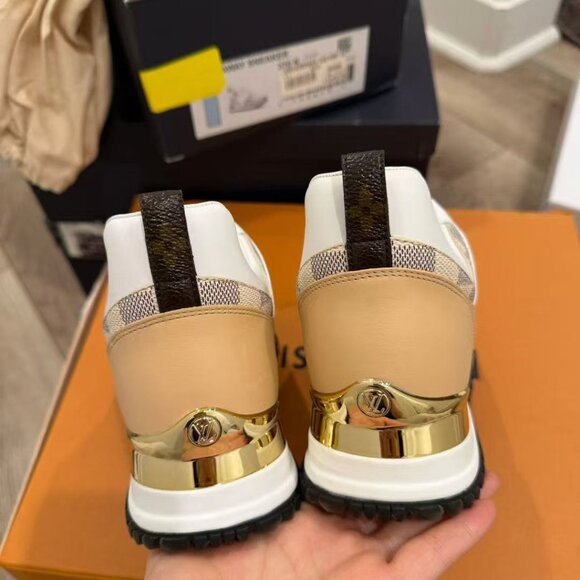 NIB Authentic Louis Vuitton Run Away Sneaker 'White Cream Damier' - Picture 3 of 5